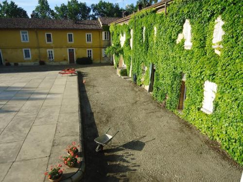 This photo about villa la marchesina shared on HyHotel.com