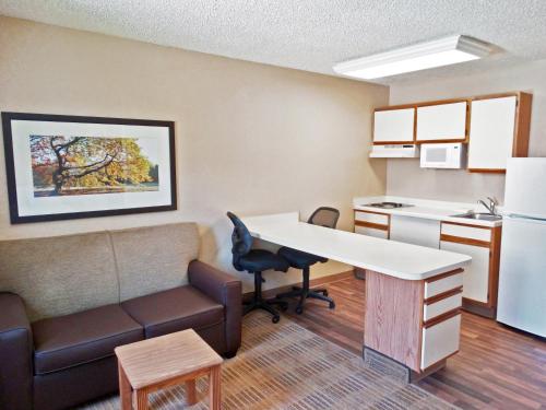 廚房, Extended Stay America Suites - Philadelphia - Malvern - Swedesford Rd. in 馬文鎮 (PA) 廚房, Extended Stay America Suites - Philadelphia - Malvern - Swedesford Rd. in 馬文鎮 (PA)