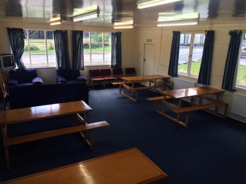 Felles stue/TV-område, Hanmer Springs Forest Camp Trust in Hanmer Springs Felles stue/TV-område, Hanmer Springs Forest Camp Trust in Hanmer Springs