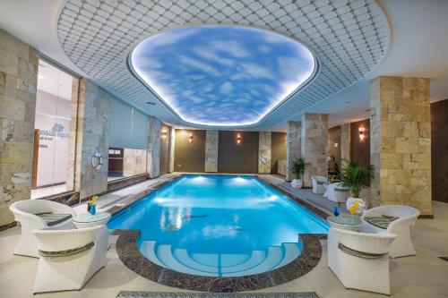 Πισίνα, SWISS IN TABUK HOTEL in Tabouk Πισίνα, SWISS IN TABUK HOTEL in Tabouk