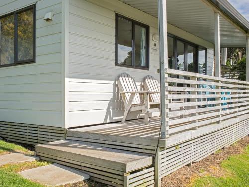 Oakura Beach Holiday Park in Oakura Oakura Beach Holiday Park in Oakura