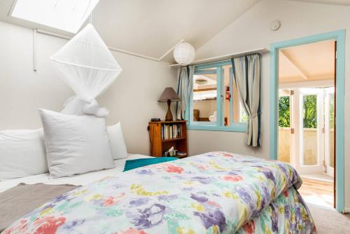 Palm Beach Bungalows in Palm Beach Palm Beach Bungalows in Palm Beach
