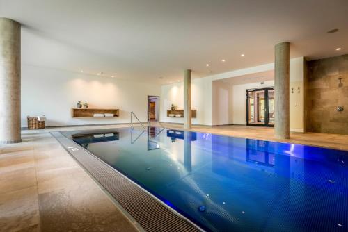 Piscina, Hotel Melchior Park in Wurzburg Piscina, Hotel Melchior Park in Wurzburg