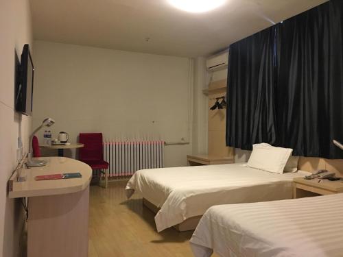 This photo about Jinjiang Inn - Taiyuan Liuxiang shared on HyHotel.com