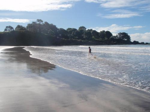 Nga Puriri Bed and Breakfast in Hicks Bay Nga Puriri Bed and Breakfast in Hicks Bay
