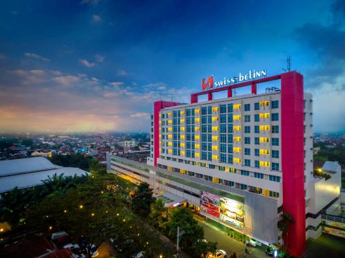 Swiss-Belinn Malang in Malang Swiss-Belinn Malang in Malang