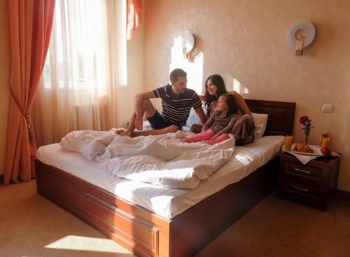 This photo about Maria Garden hotel & restaurant shared on HyHotel.com