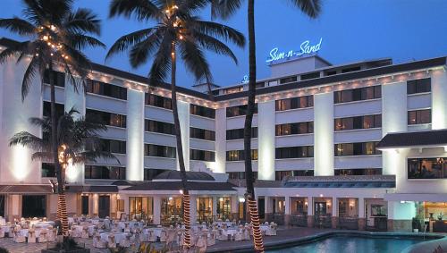 Wejście, Sun N Sand Mumbai Hotel in Mumbai (Bombaj) Wejście, Sun N Sand Mumbai Hotel in Mumbai (Bombaj)