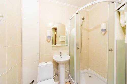 This photo about Hotel Buzuluk shared on HyHotel.com