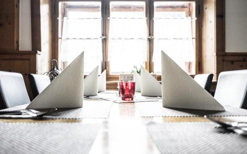 Restaurant, Hotel Ochsen by Mountain Hotels in Davos Restaurant, Hotel Ochsen by Mountain Hotels in Davos