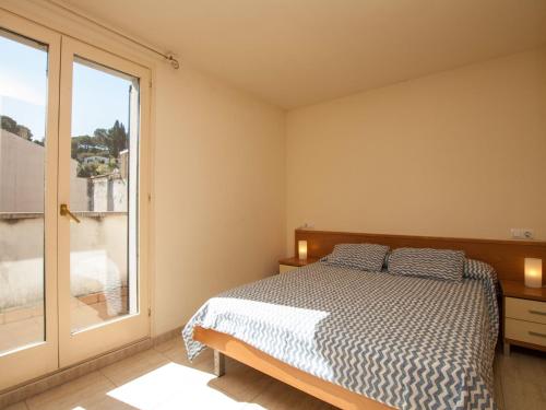 This photo about Apartment Apt. Tossa Mar 1 shared on HyHotel.com