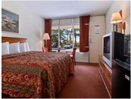 This photo about Travelodge Fredericksburg shared on HyHotel.com