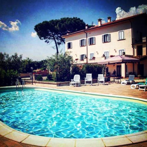 Swimming pool, Agriturismo Casale Zuccari in Caprarola Swimming pool, Agriturismo Casale Zuccari in Caprarola