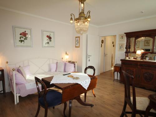 Facilities, No.31 B&B im Rosengarten in Kapellen-Drusweiler Facilities, No.31 B&B im Rosengarten in Kapellen-Drusweiler
