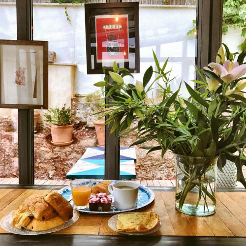 อาหารและเครื่องดื่ม, B&B Villa Du Roc Fleuri in กาโน อาหารและเครื่องดื่ม, B&B Villa Du Roc Fleuri in กาโน
