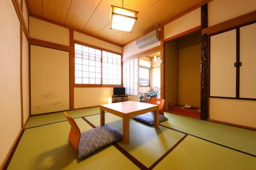 This photo about Ryokan Izumoya shared on HyHotel.com