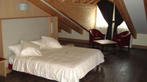 This photo about Hotel Garni Vittoria shared on HyHotel.com