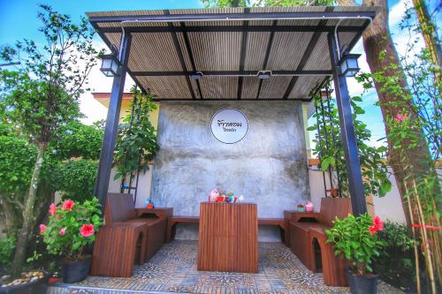 Khaohom Resort in Pak Phli Khaohom Resort in Pak Phli