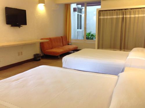 This photo about Hotel Plaza Tangolunda shared on HyHotel.com