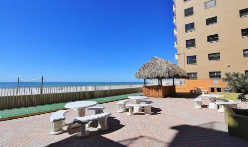 Holiday Villas III in Indian Shores (FL) Holiday Villas III in Indian Shores (FL)