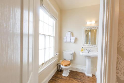 This photo about Dunedin Country House shared on HyHotel.com