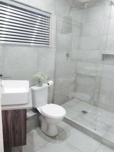 This photo about Shawu Lodge shared on HyHotel.com