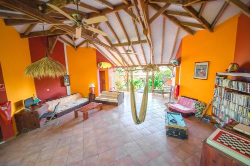 Sunset Surf Camp in Saint Francois Sunset Surf Camp in Saint Francois