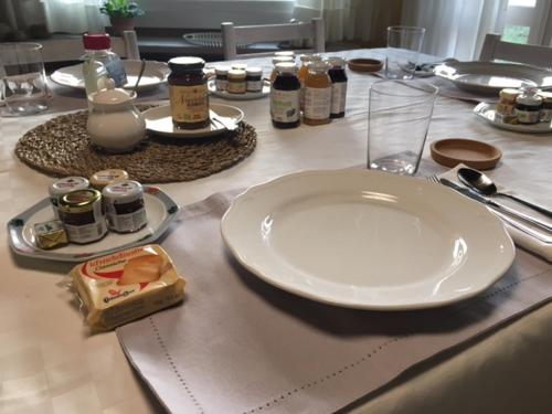 This photo about B&B Villa Le Robinie shared on HyHotel.com