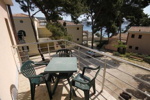 Hotel Apartment Rogoznica 3266b