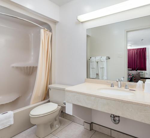 This photo about Contempra Inn shared on HyHotel.com