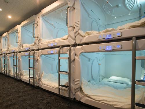 This photo about Yadoya no Capsule Hotel Higashi-Kakogawa shared on HyHotel.com