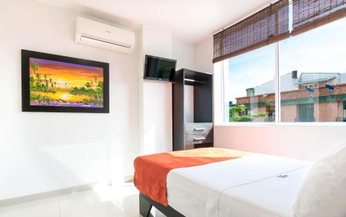 This photo about Hotel Azulejo del Llano shared on HyHotel.com