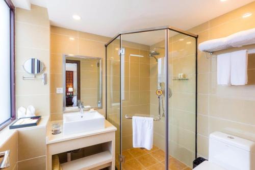 This photo about Plus Life Hotel shared on HyHotel.com