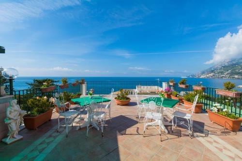 Terraza/balcón, Hotel Baia Verde in Maiori Terraza/balcón, Hotel Baia Verde in Maiori