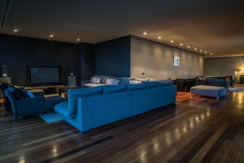 This photo about ARTS In Penthouse Apartments Til Sol shared on HyHotel.com