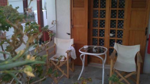 潘塔茲一室公寓酒店 (Pantazis Studios) in 愛琴納島 潘塔茲一室公寓酒店 (Pantazis Studios) in 愛琴納島