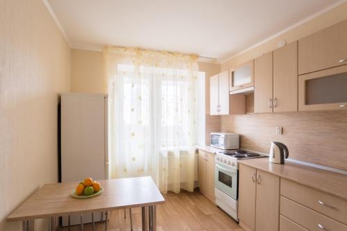 This photo about Hochu Priehat na Proletarskoy shared on HyHotel.com