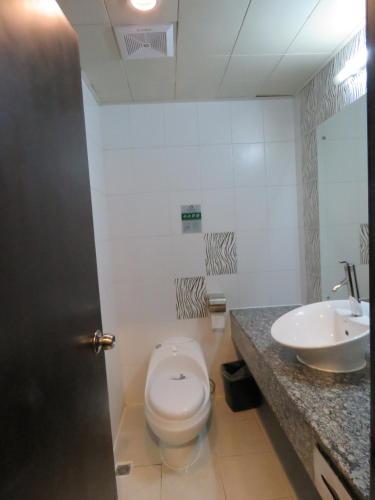 This photo about Yangshuo Riverside Garden View Hotel shared on HyHotel.com