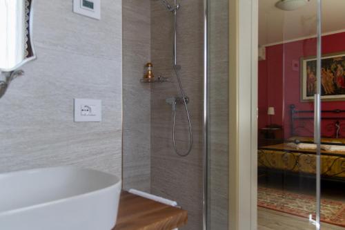 Fürdőszoba, B&B La Rinascita in Ponzano Veneto Fürdőszoba, B&B La Rinascita in Ponzano Veneto