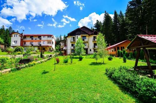 Pensiunea Lu' Movila in Durau Pensiunea Lu' Movila in Durau