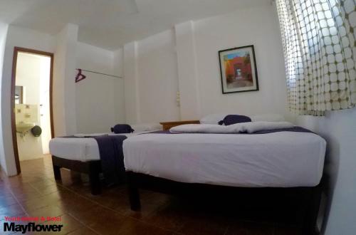 Hotel Mayflower, Puerto Escondido Hotel Mayflower, Puerto Escondido