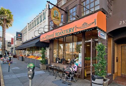 This photo about Knights Inn shared on HyHotel.com