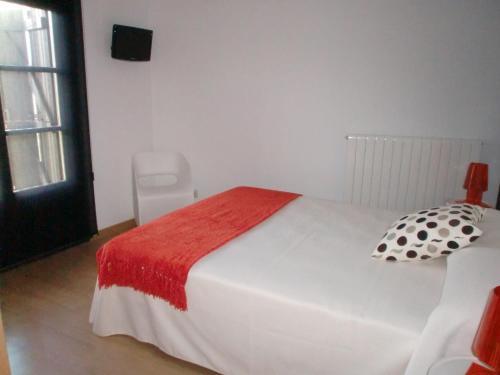 This photo about El Mirador de Ainsa shared on HyHotel.com