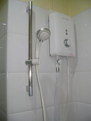 Bathroom, T.P. Place Hotel in Phang Nga Bathroom, T.P. Place Hotel in Phang Nga