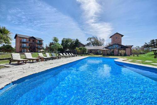 This photo about Marina Green Club shared on HyHotel.com