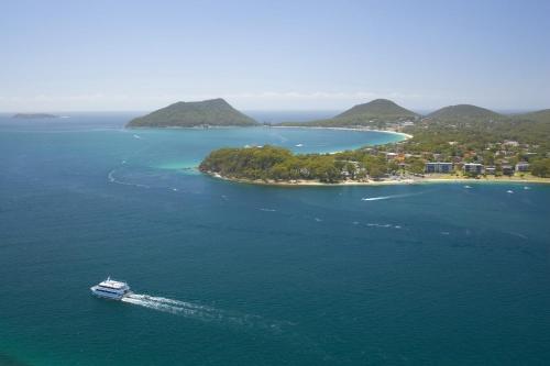 This photo about Fingal Street, 10 shared on HyHotel.com