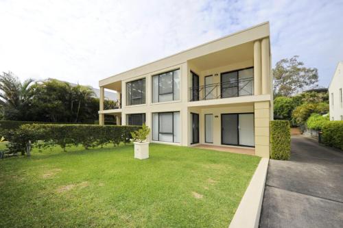 This photo about Government Road, 2/161 shared on HyHotel.com