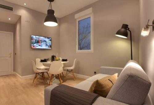 This photo about Suites You Platinum shared on HyHotel.com