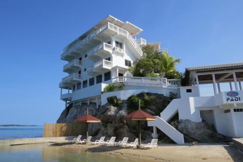 plage, Villa on Dunbar Rock in Guanaja plage, Villa on Dunbar Rock in Guanaja