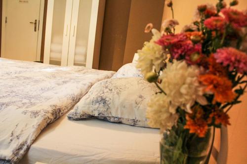 This photo about Moreto & Caffeto Hostel shared on HyHotel.com